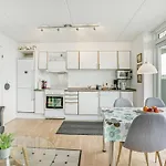 아파트 2 Bedroom In *