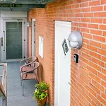 아파트 2 Bedroom In *