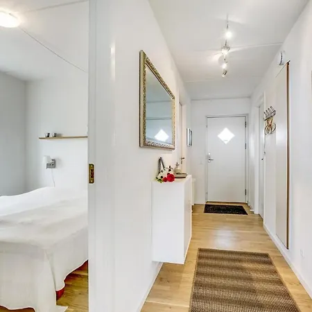 2 Bedroom In Apartamento Hejls