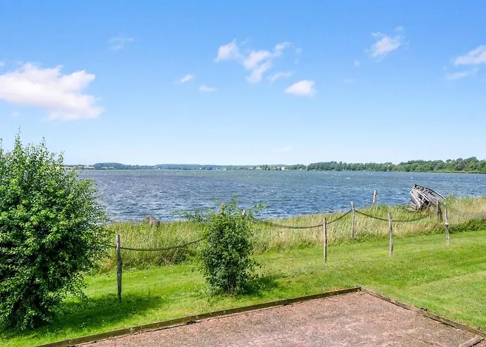 2 Bedroom In Appartement Hejls